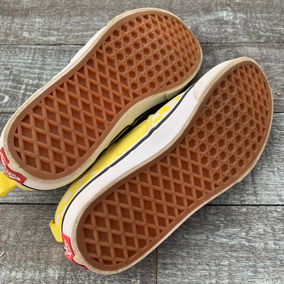 Vans Classic Slip On Checkered Sneakers - Picture 10 of 10